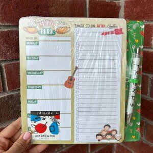 TARGET BULLSEYE PLAYGROUND FRIENDS LIST PAD & PEN (1CT)
